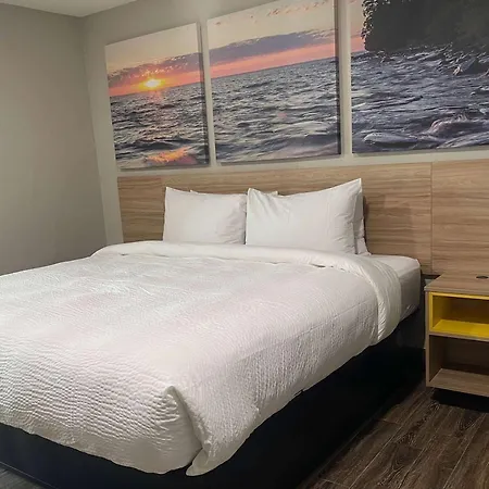 Days Inn By Wyndham Sulphur Springs
